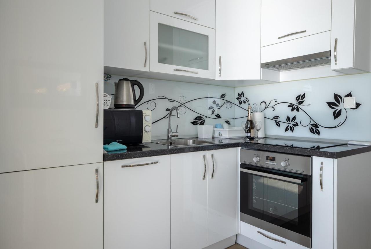 Apartman Nimfa Apartment Igrane Bagian luar foto