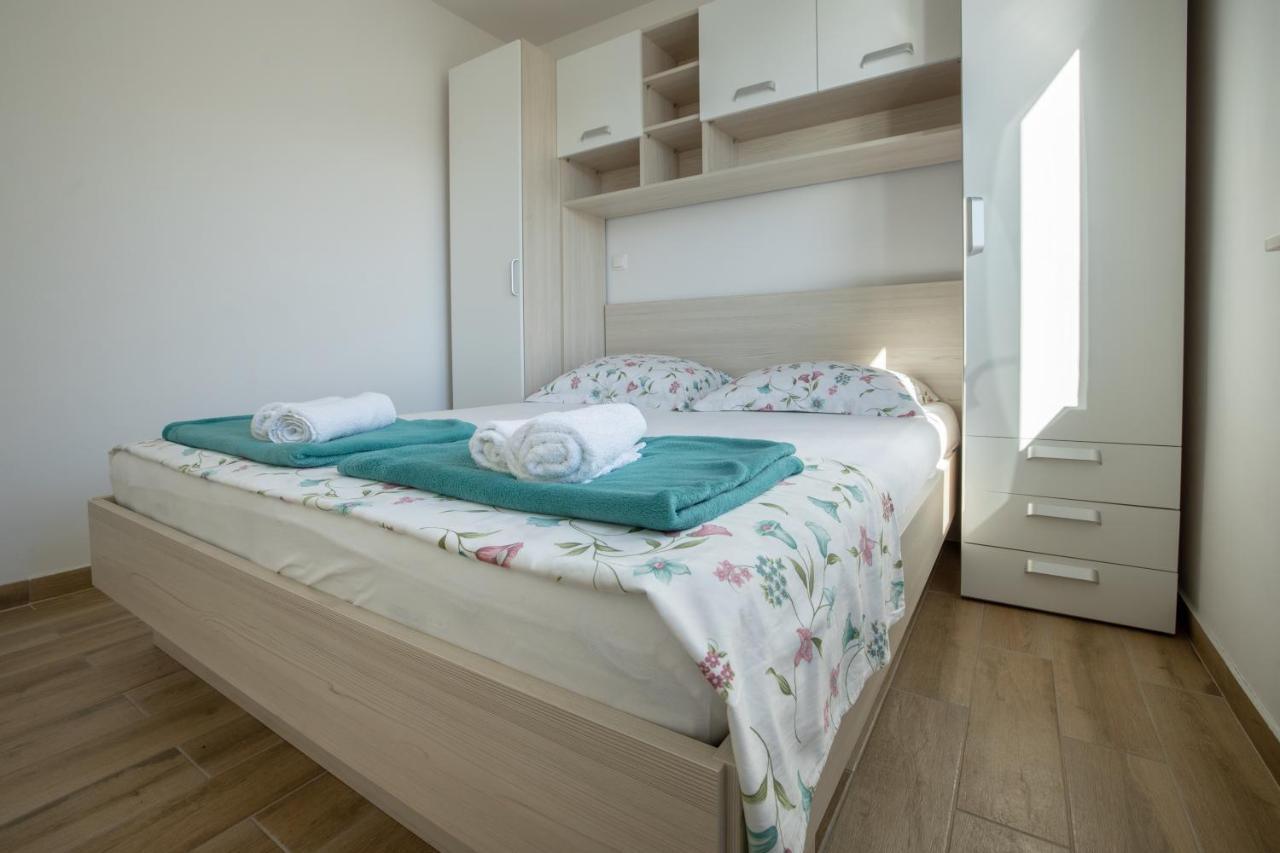 Apartman Nimfa Zivogosce Igrane Bagian luar foto